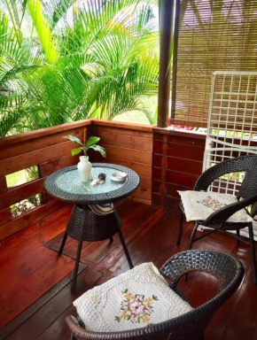 Charming House in Albion with Shared Pool